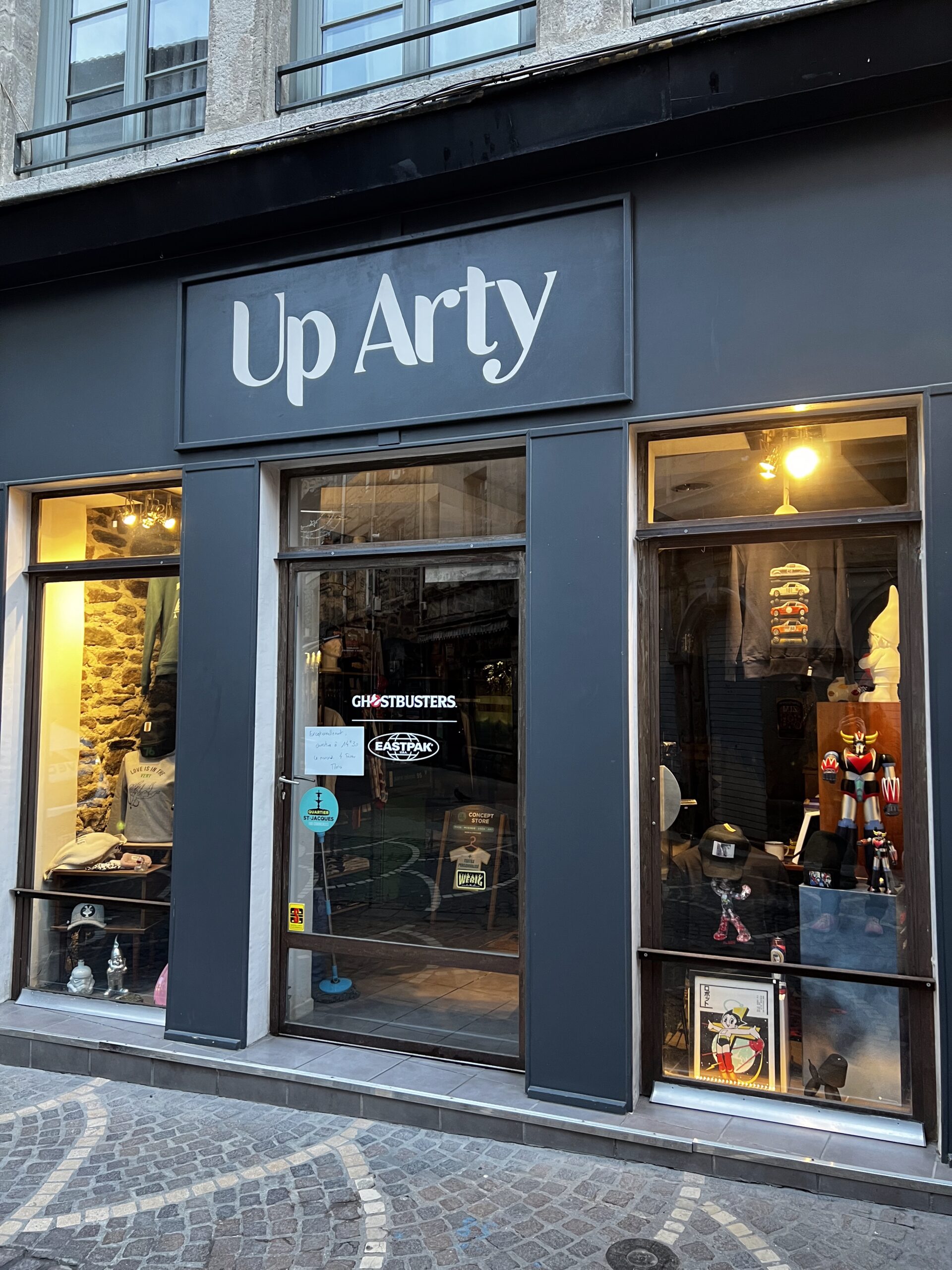 Facade Up Arty, 11 rue des Martyrs, Saint-Etienne