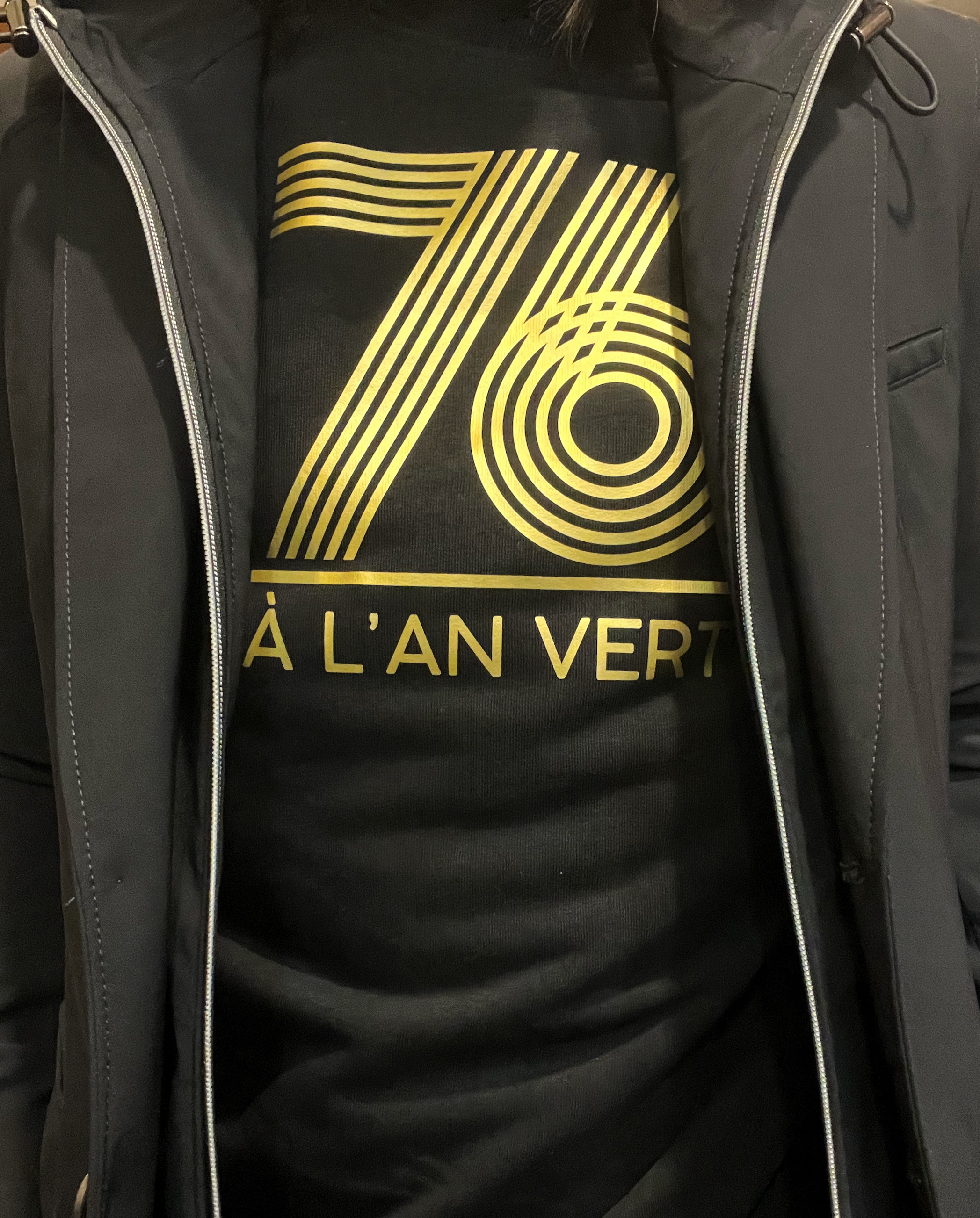 Sweat-shirt collector "L'An Vert" noir et or édition 50ème anniversaire – Image 4