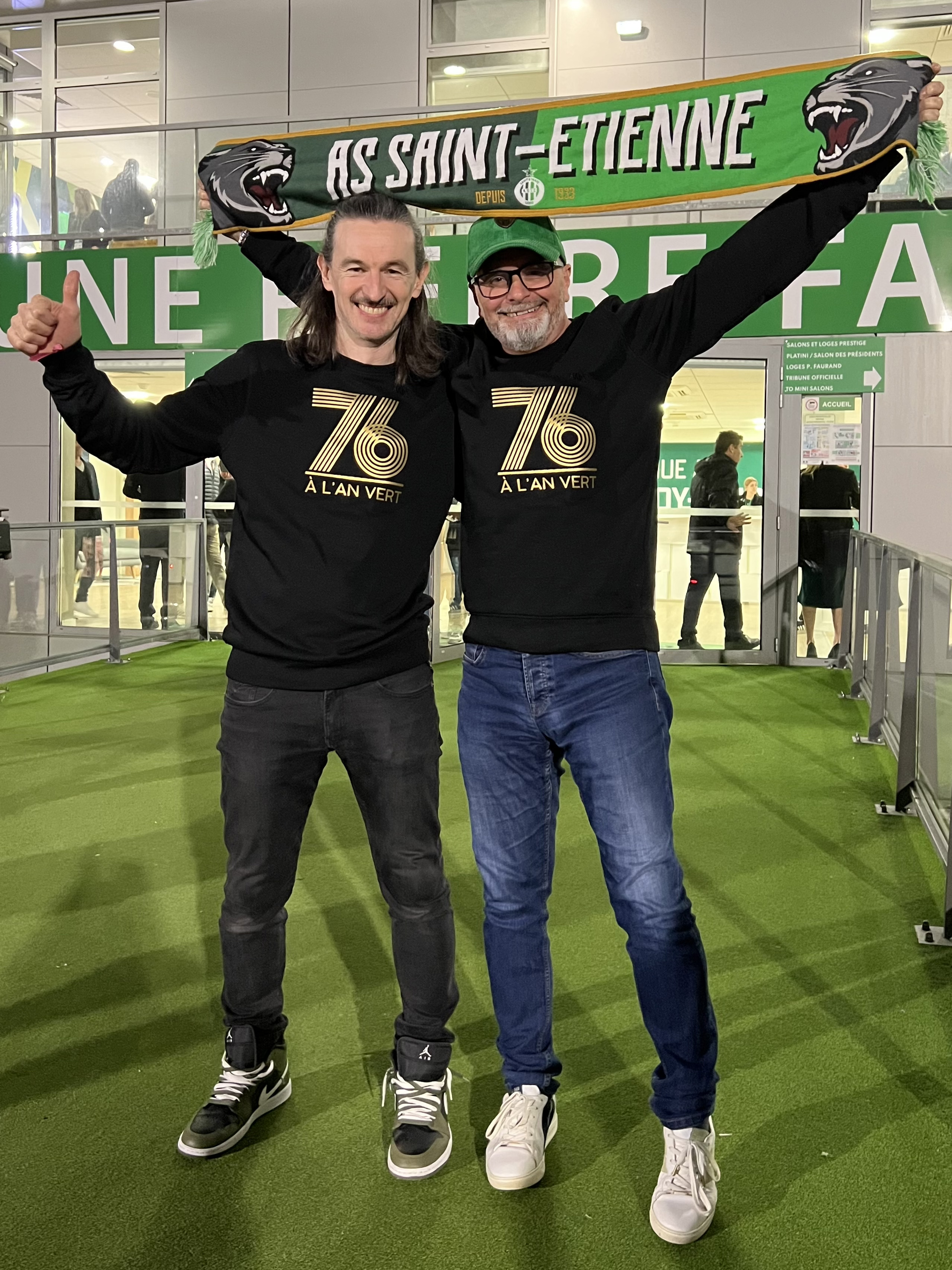 Jérôme et Jean-luc devant le stade Geoffroy guichard